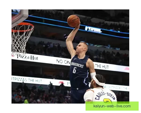 勇士伤兵潮波尔津吉斯罚球时替补席仅剩两人七人缺阵成焦点